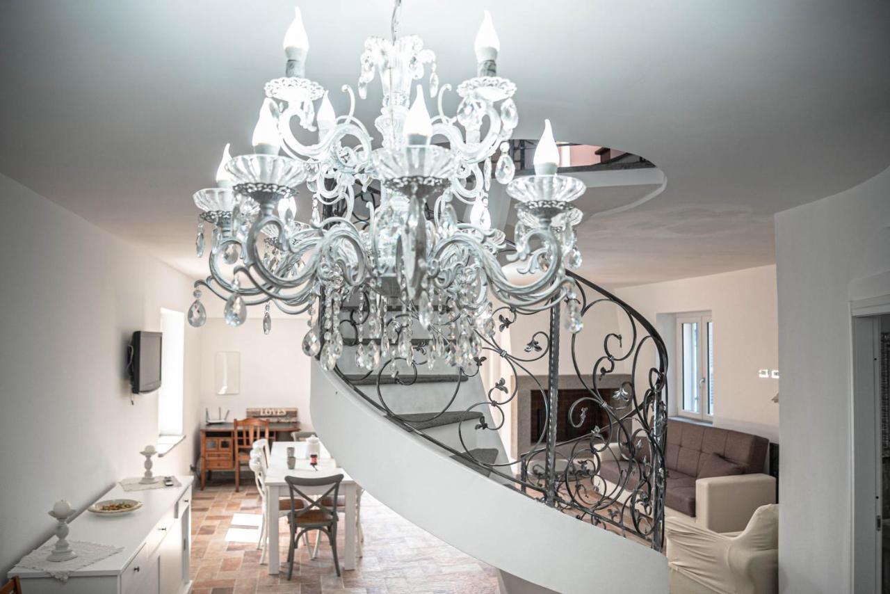 Luxury Villa Arianna Tarano Eksteriør billede