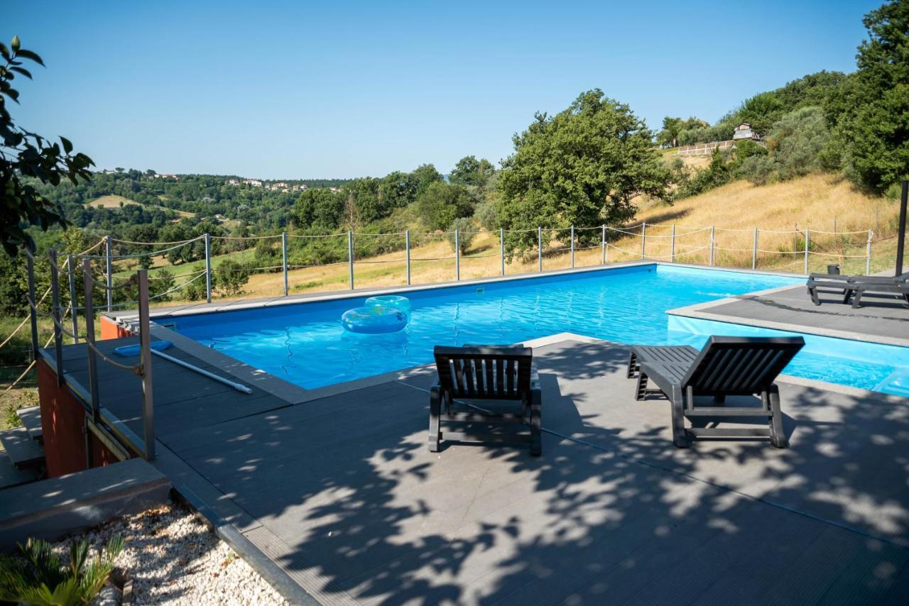 Luxury Villa Arianna Tarano Eksteriør billede