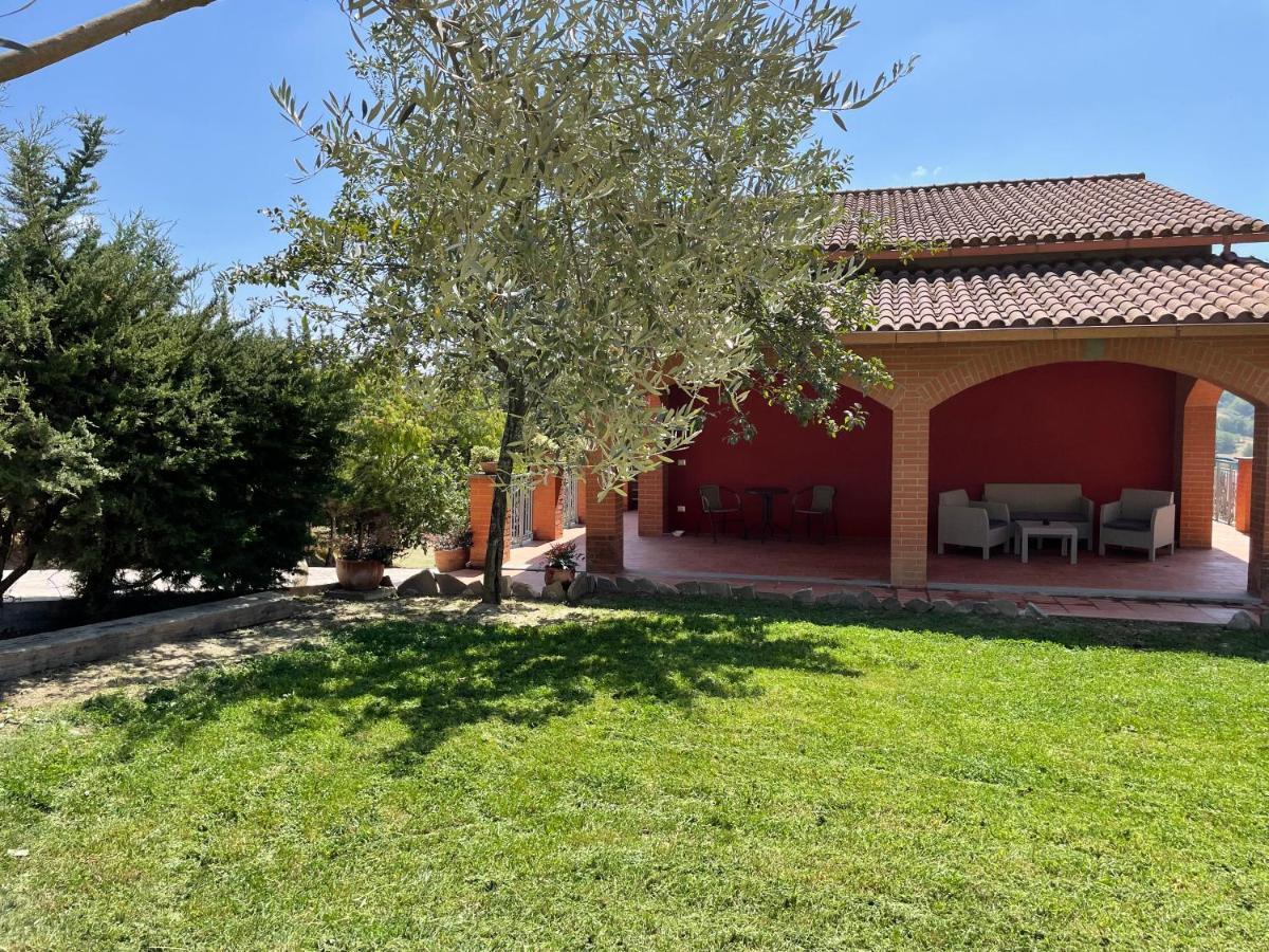 Luxury Villa Arianna Tarano Eksteriør billede