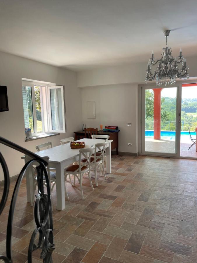 Luxury Villa Arianna Tarano Eksteriør billede
